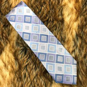 Jones New York Lavender Blue Square Plaid 100% Silk Tie
